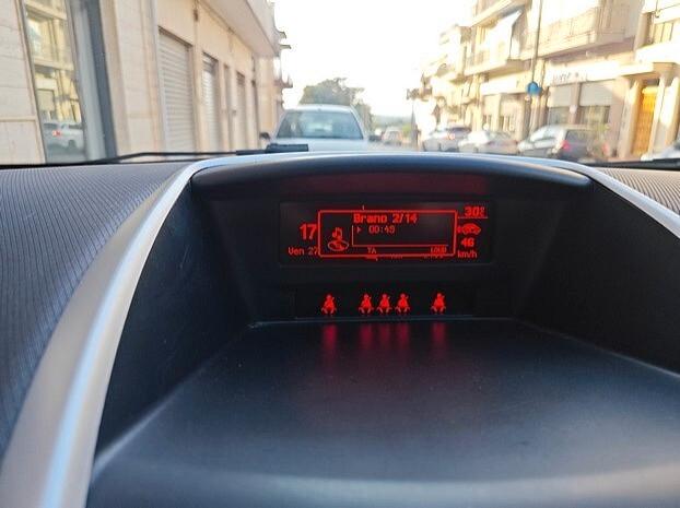 PEUGEOT 207 1.4 HDi 68 cv 5 porte - 2011