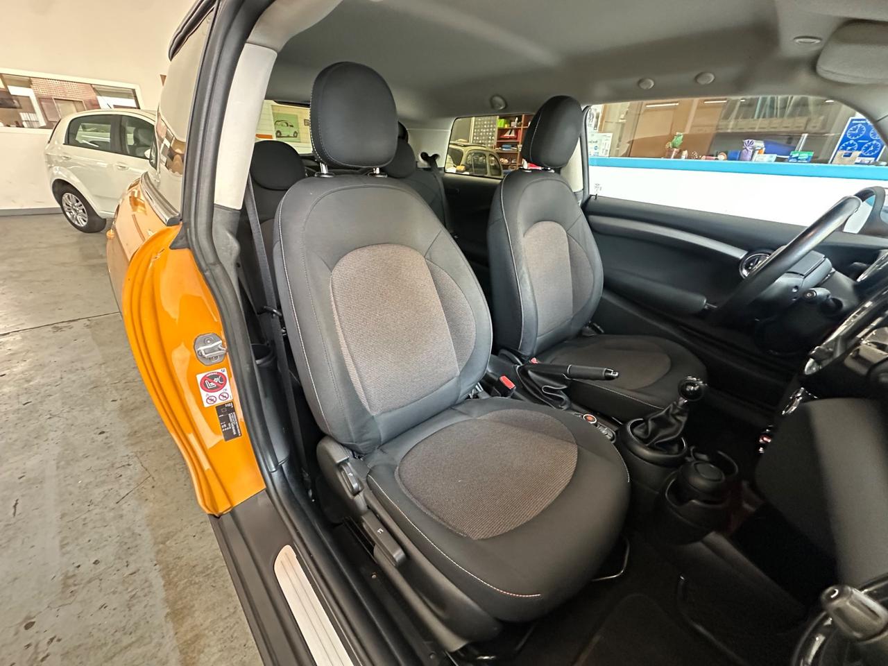 Mini One 1.2 102cv 3p - OK Neopatentati