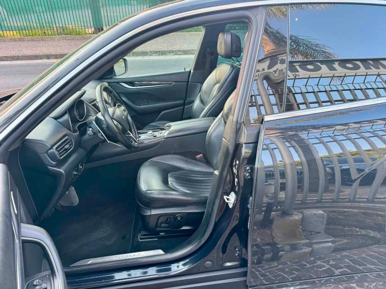 Maserati Levante 3.0 Diesel 275 CV AWD