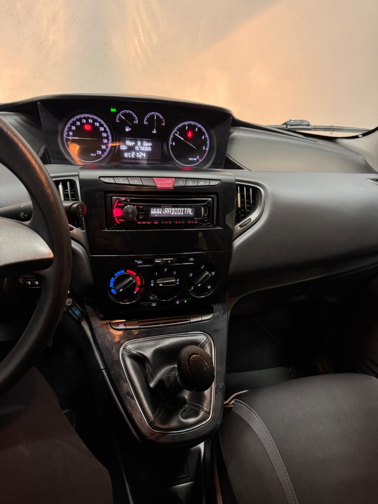 Lancia Ypsilon 1.3 MJT 16V 95 CV 5 porte S&S Platinum