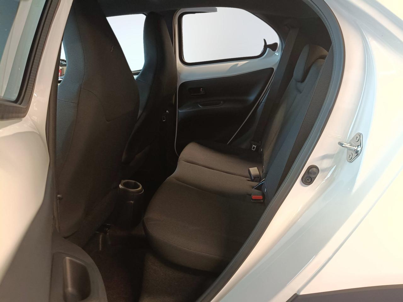 TOYOTA Aygo X 1.0B ACTIVE S-CVT - MY24