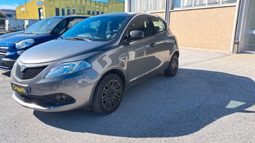 Lancia Ypsilon 1.2 69 CV 5 P. Clima-V.Elettrici-Bluetooth...