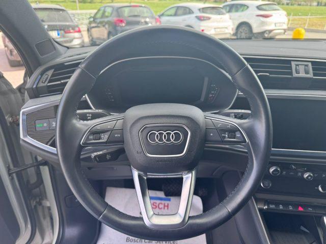 AUDI Q3 SPB 35TDI S-tronic Identity Black S-line SPORTBACK