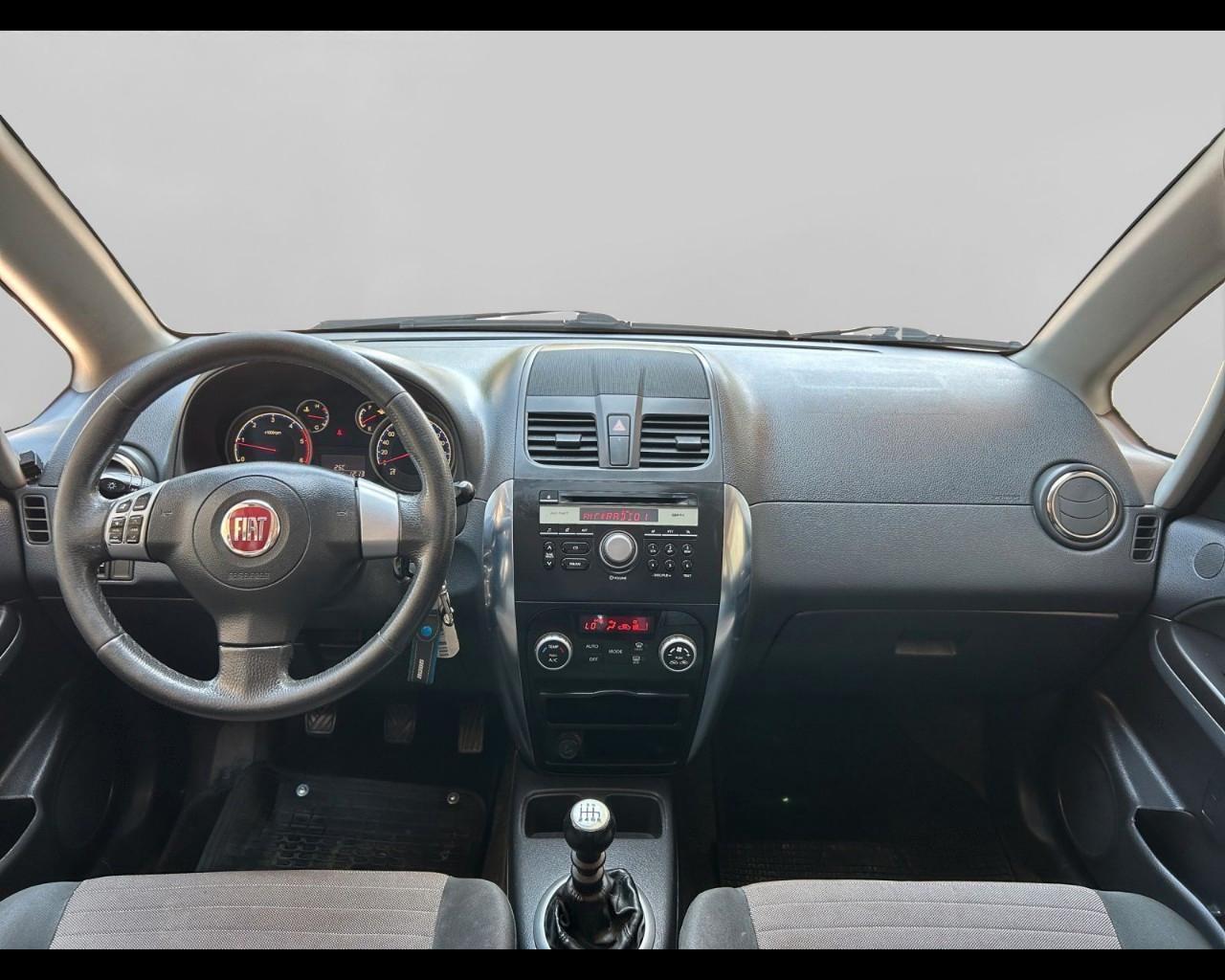 FIAT Sedici - Sedici 2.0 mjt Emotion 4x2 135cv