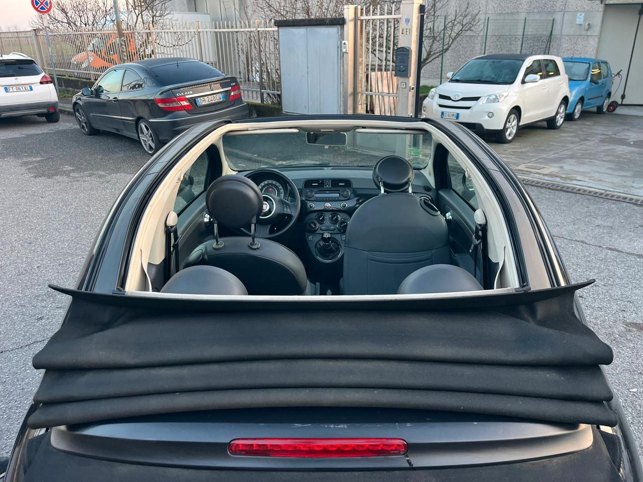 Fiat 500C 1200 CABRIO TOTAL BLACK