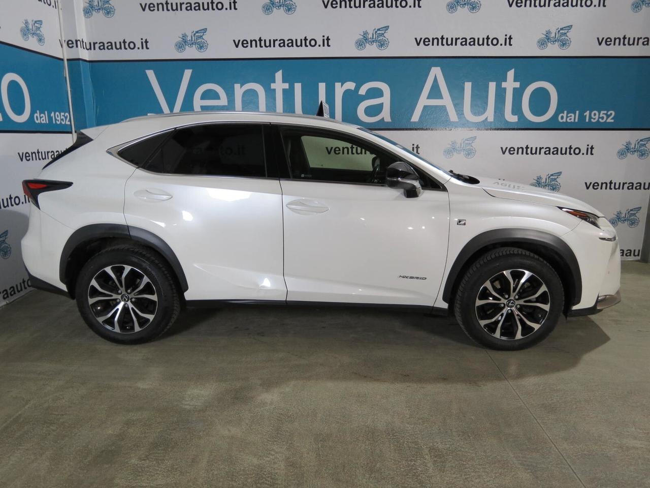 Lexus NX 300h Hybrid 4WD F-Sport