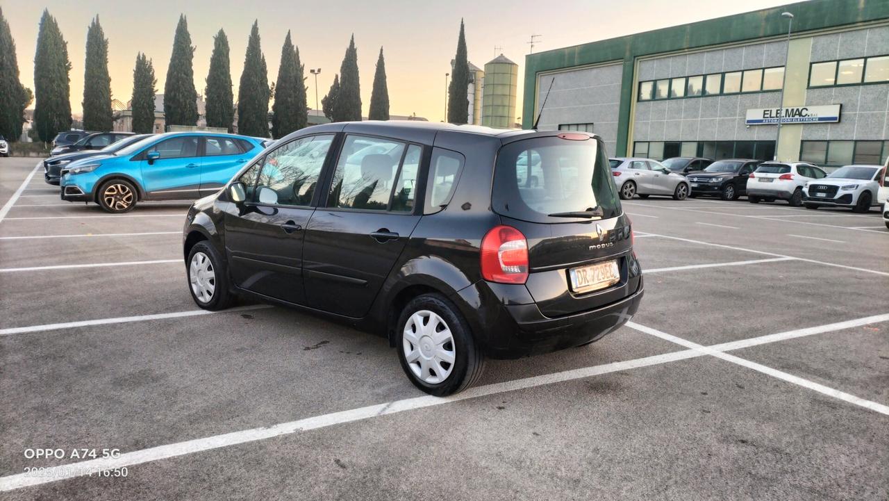 Renault Modus 1.2 16V Dynamique