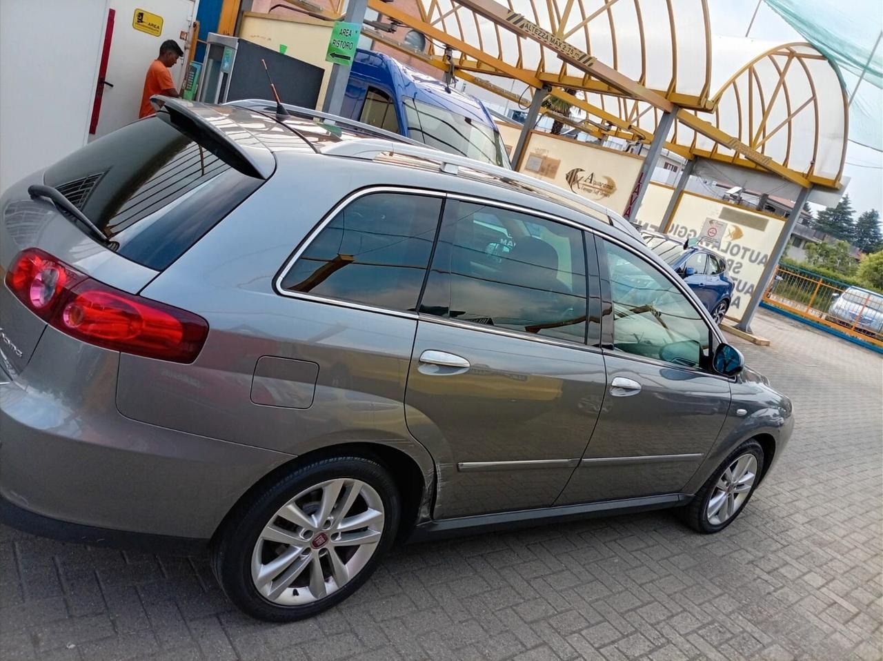 Fiat Croma 1.9 Multijet 16V Emotion