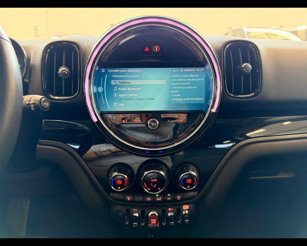 MINI Mini Countrym.(F60) - Mini 2.0 Cooper D Business Countryman