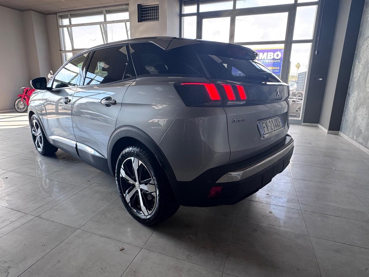 PEUGEOT 3008 MY2019 1.5 HDI 130CV AUTOMATICA CROSSWAY