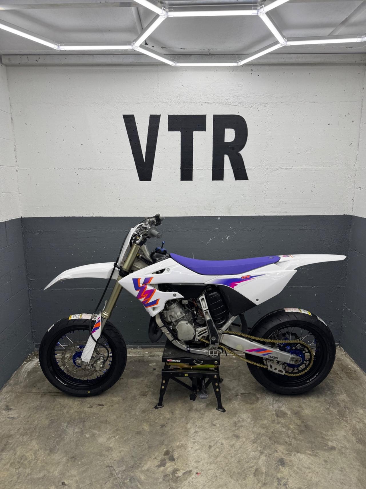 Yamaha YZ 125