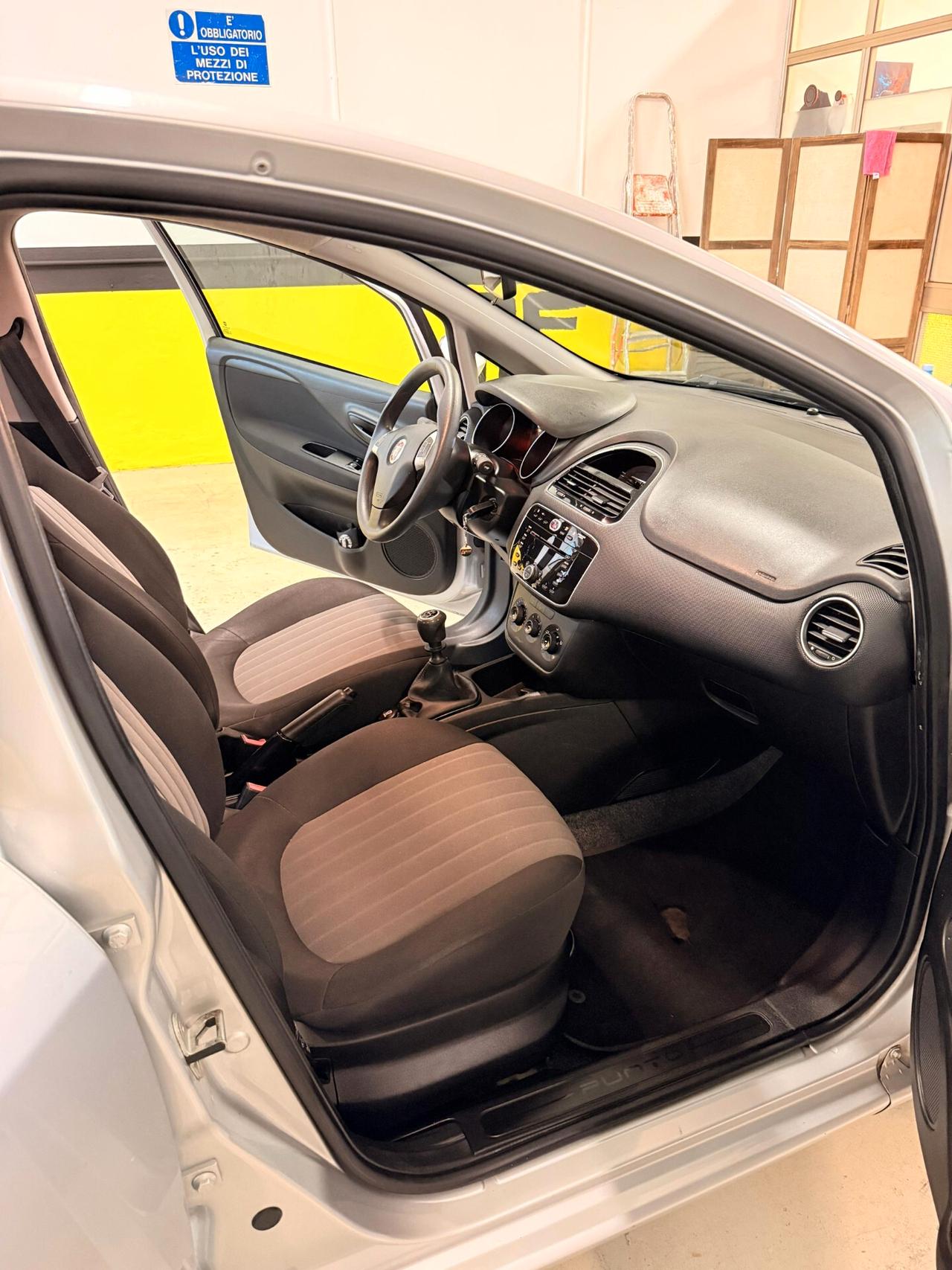 Fiat Punto 1.4 8V 5 porte Easypower Street