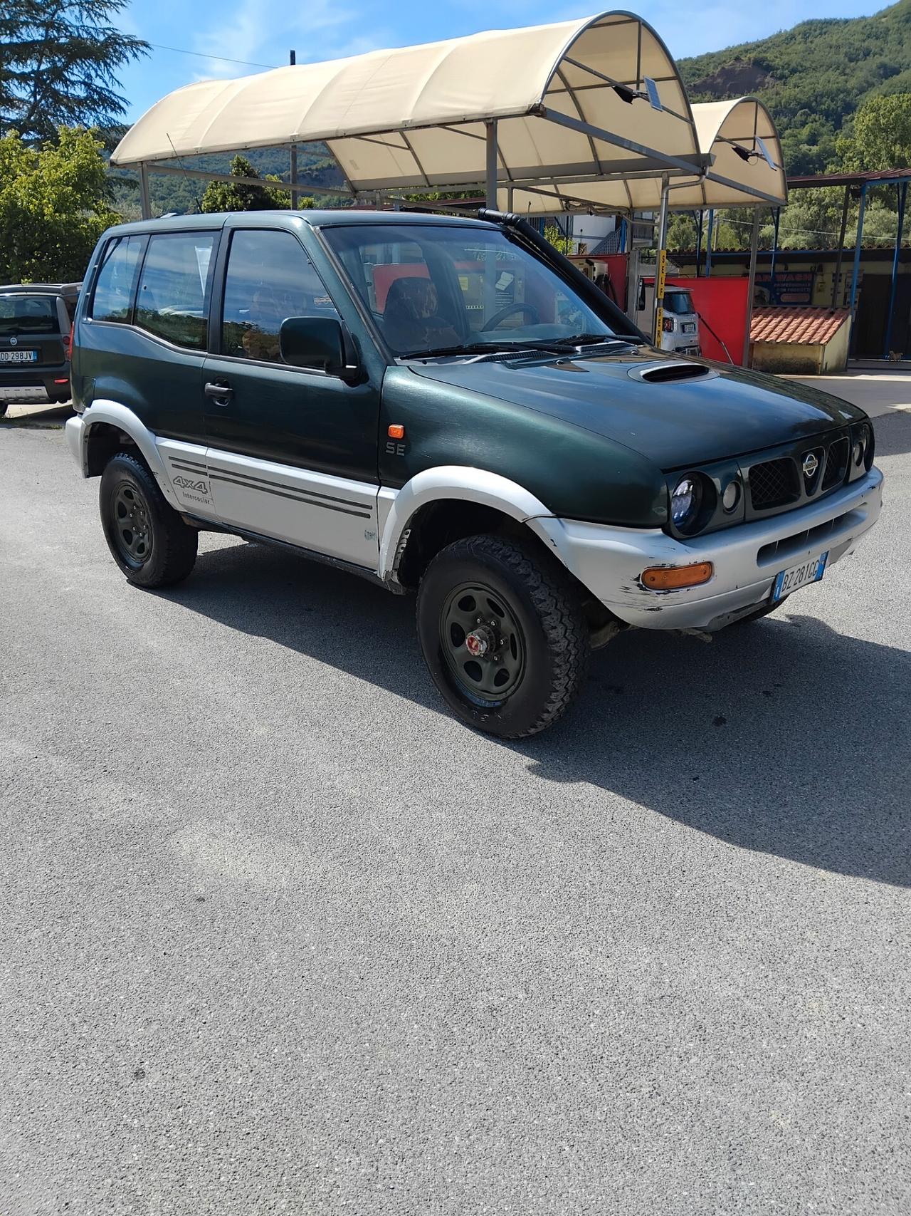 Nissan Terrano II Terrano II 2.7 Tdi 3 porte SR
