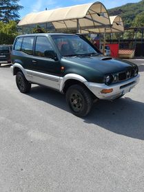Nissan Terrano II Terrano II 2.7 Tdi 3 porte SR