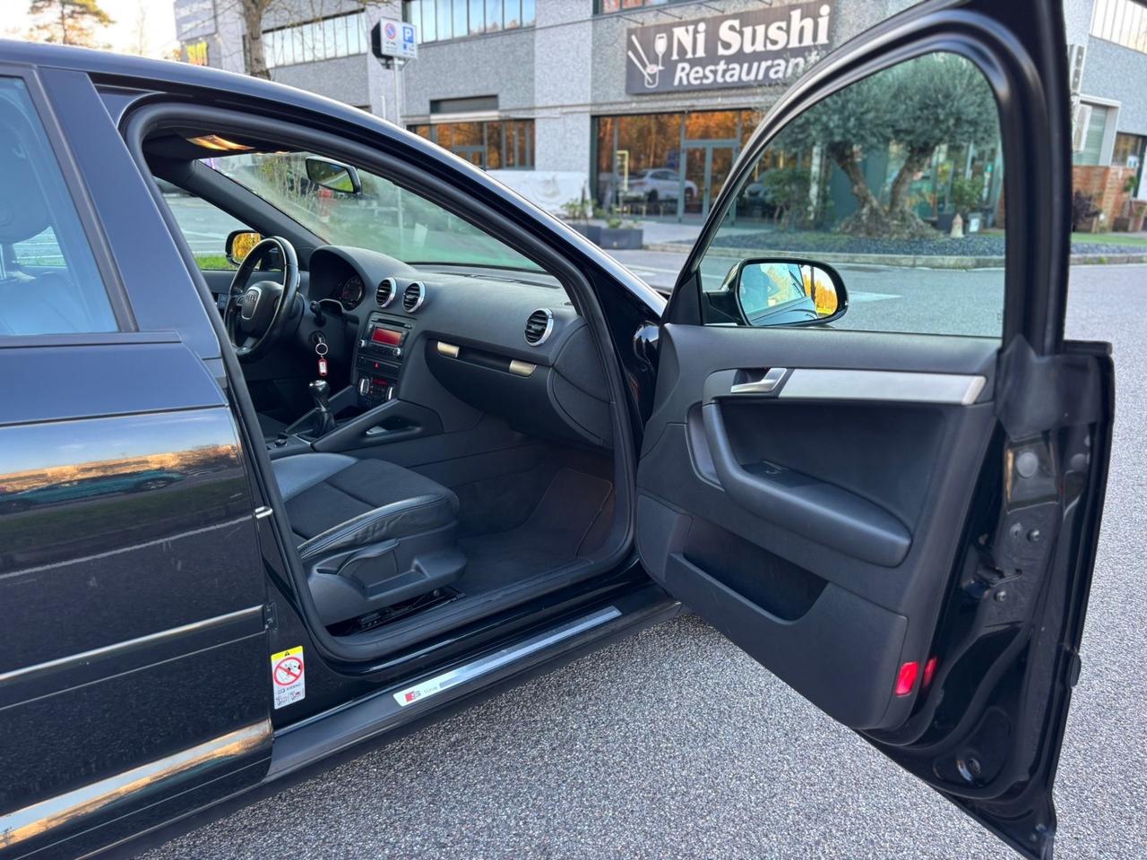 Audi A3 SPB 1.4 16V TFSI S-LINE