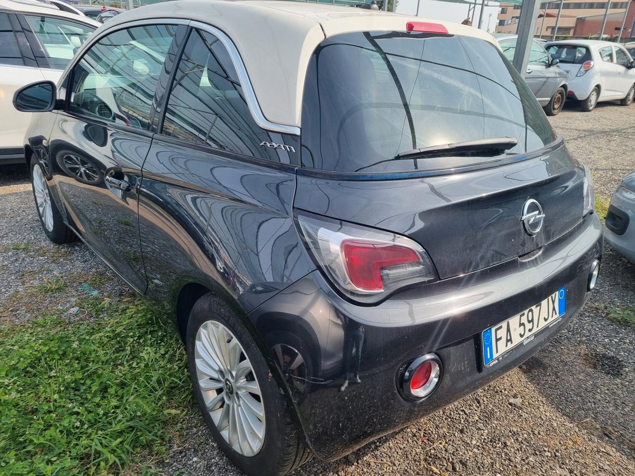 Opel Adam 1.2 70 CV Jam