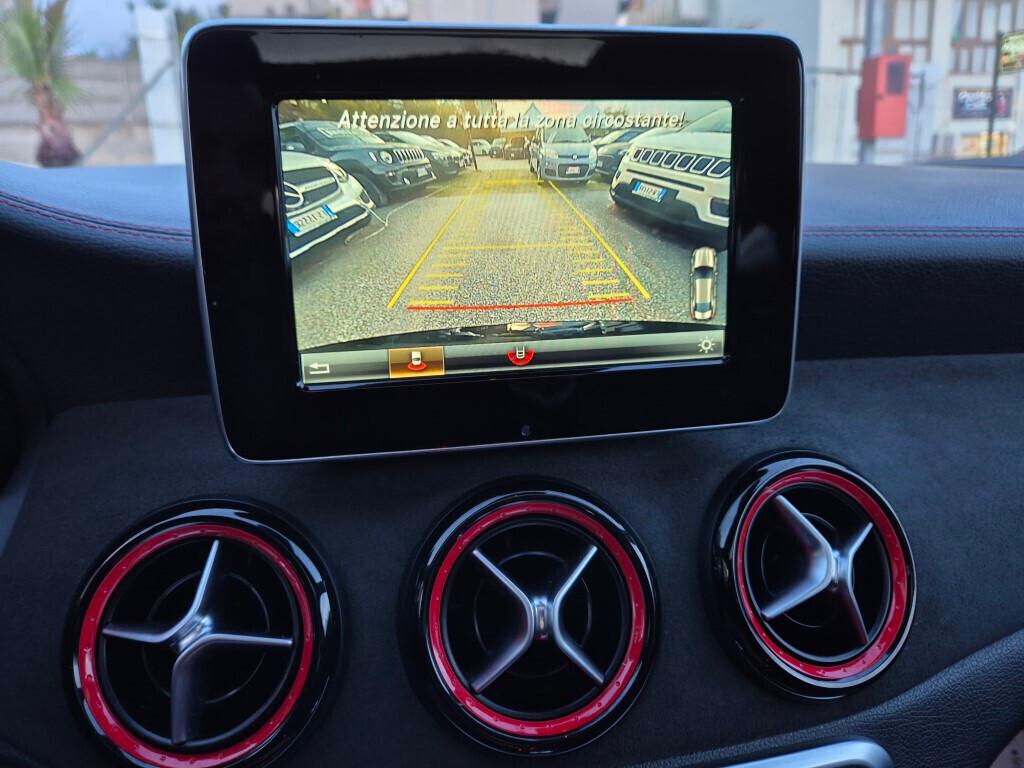 Mercedes-benz CLA 45 AMG 381cv IVA ESPOSTA