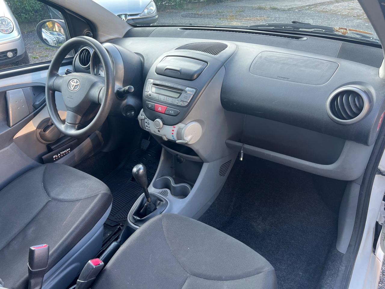 Toyota Aygo 1.0 12V VVT-i 3 porte*NEOPATENTATI