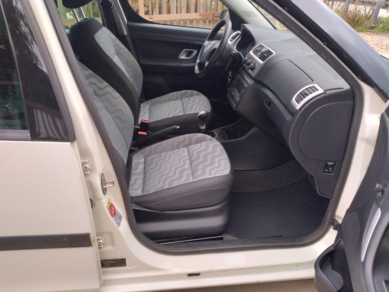 Skoda Roomster 1.4 TDI 80CV Sport