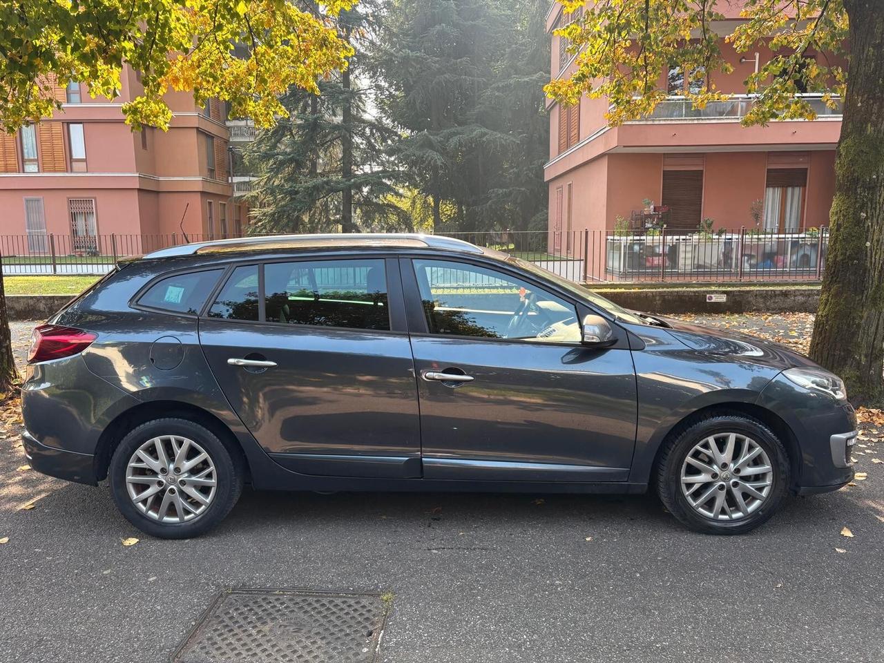 Renault Megane Mégane Coupé 1.5 dCi 110CV EDC Energy GT Line