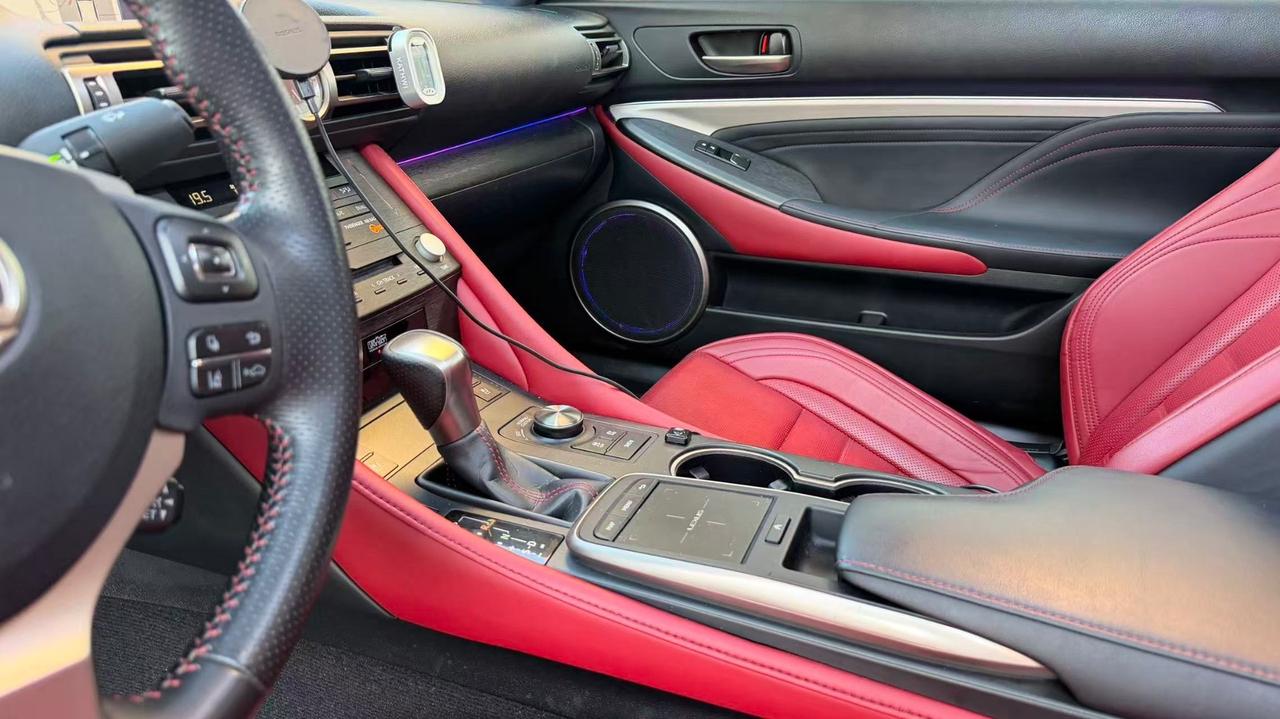 Lexus RC 300h Hybrid F Sport 2020