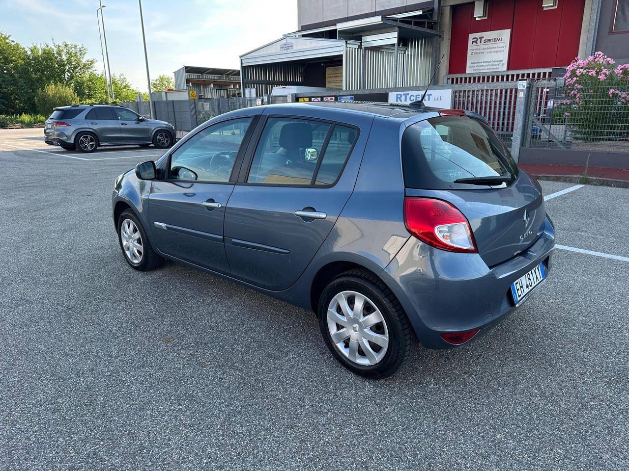Renault Clio 1.2 16V 5 porte Confort