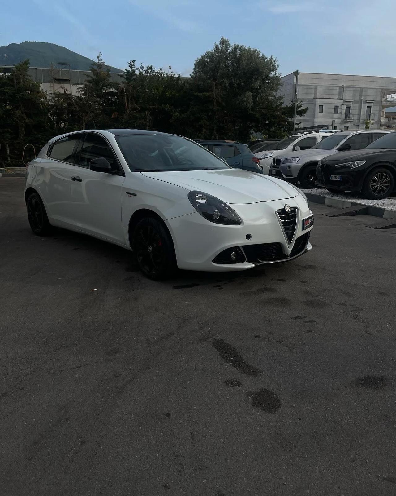 Alfa Romeo Giulietta 1.6 JTDm-2 105 CV Distinctive
