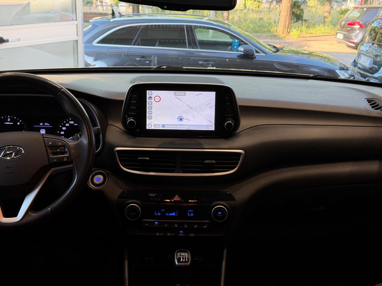 Hyundai Tucson 1.6 CRDi Exellence “NAV/RETROCAM”
