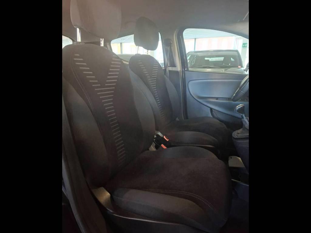 Lancia Ypsilon 5 Porte 0.9 Twinair Gold DFN