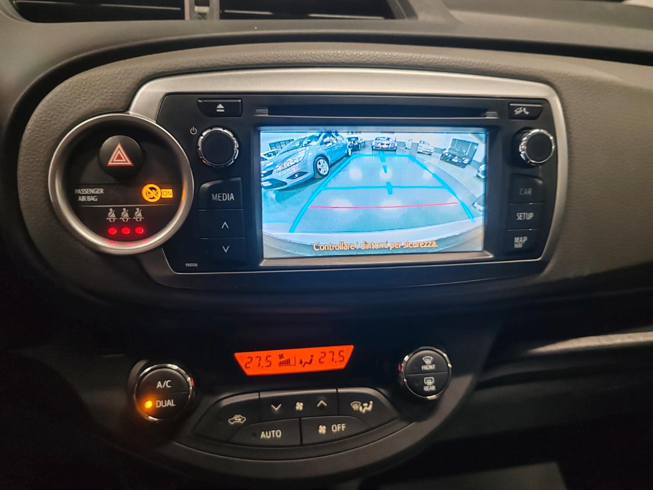 Toyota Yaris 1.3 5 porte Lounge