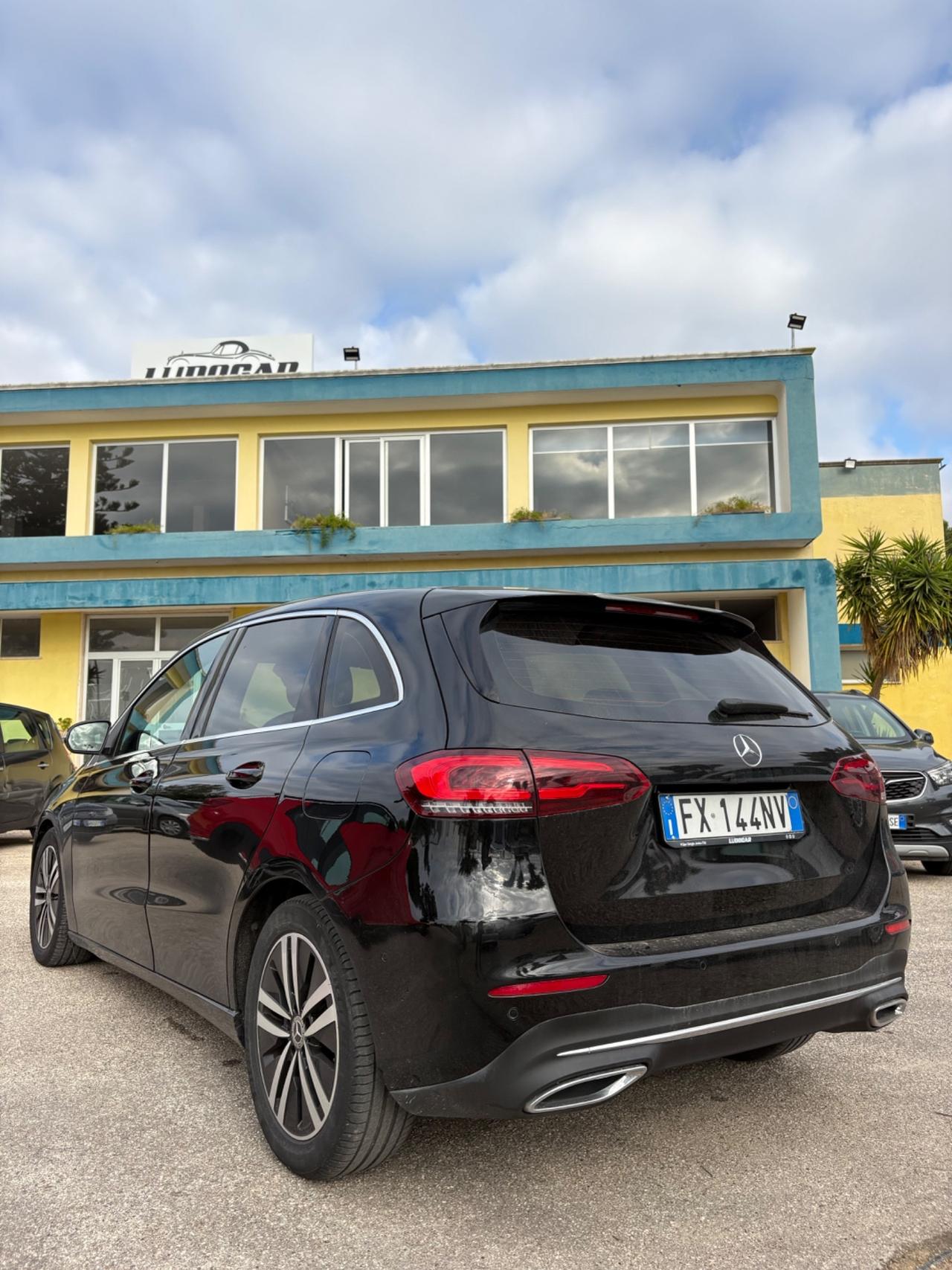 Mercedes-benz B 180 d Automatic Business Extra