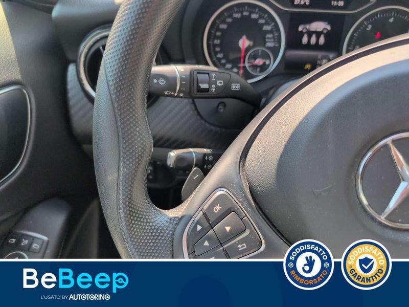 Mercedes-Benz GLA 180 D BUSINESS AUTO