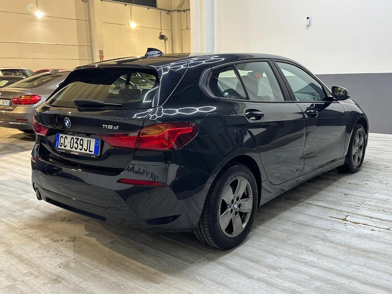 Bmw 116d 5p. Business