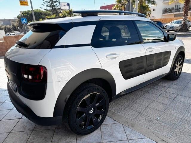 Citroen C4 Cactus BlueHDi 100 Shine