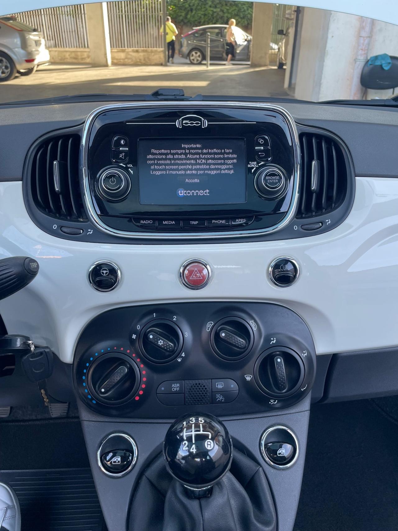 Fiat 500 1.2 Lounge full optional full LED dal nord Italia