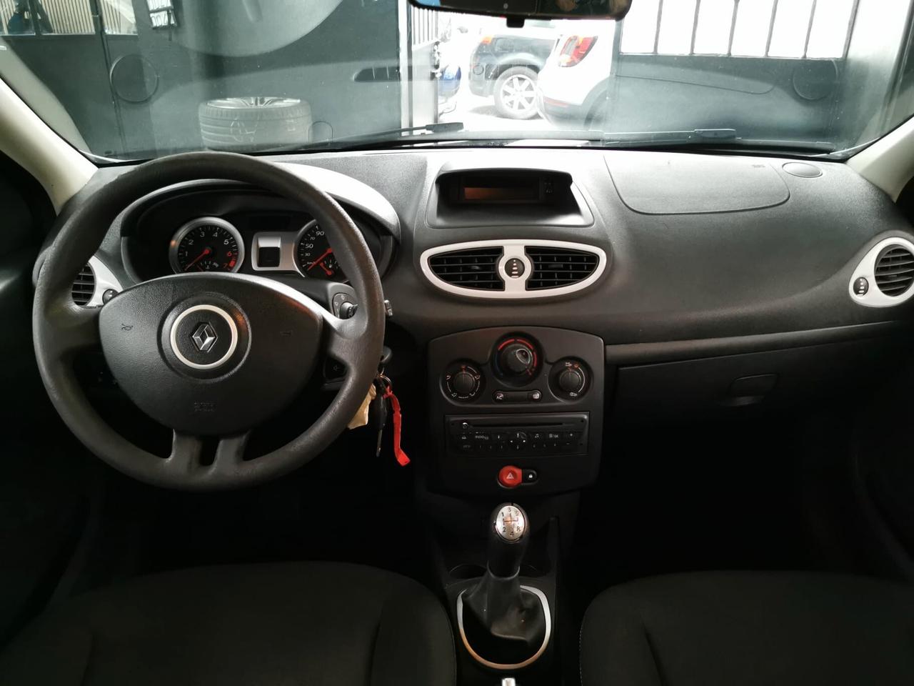 Renault Clio 1.2 5p GPL Yahoo! GARANZIA 12 MESI