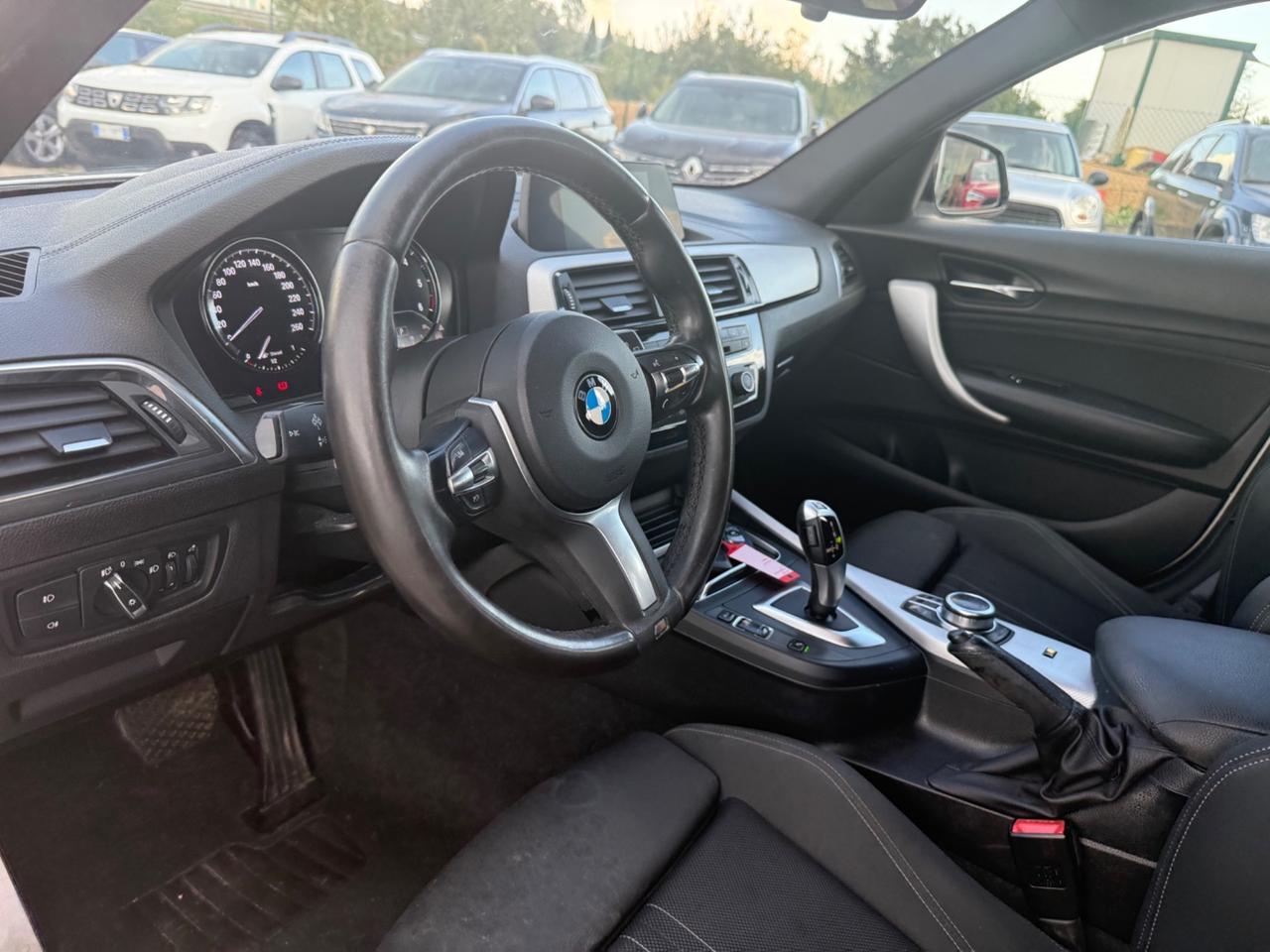 Bmw 116 116d 5p. Urban