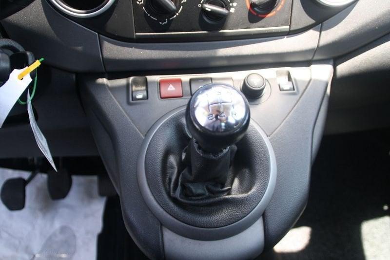 Peugeot Partner Tepee 1.6 BlueHDi 100 CV Active