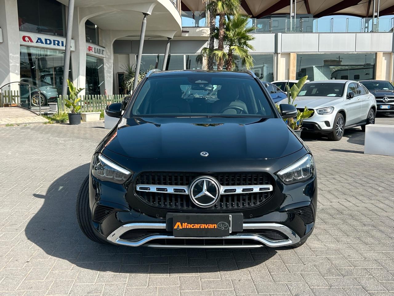 Mercedes-Benz GLA 200 d Progressive Advanced auto KM 0