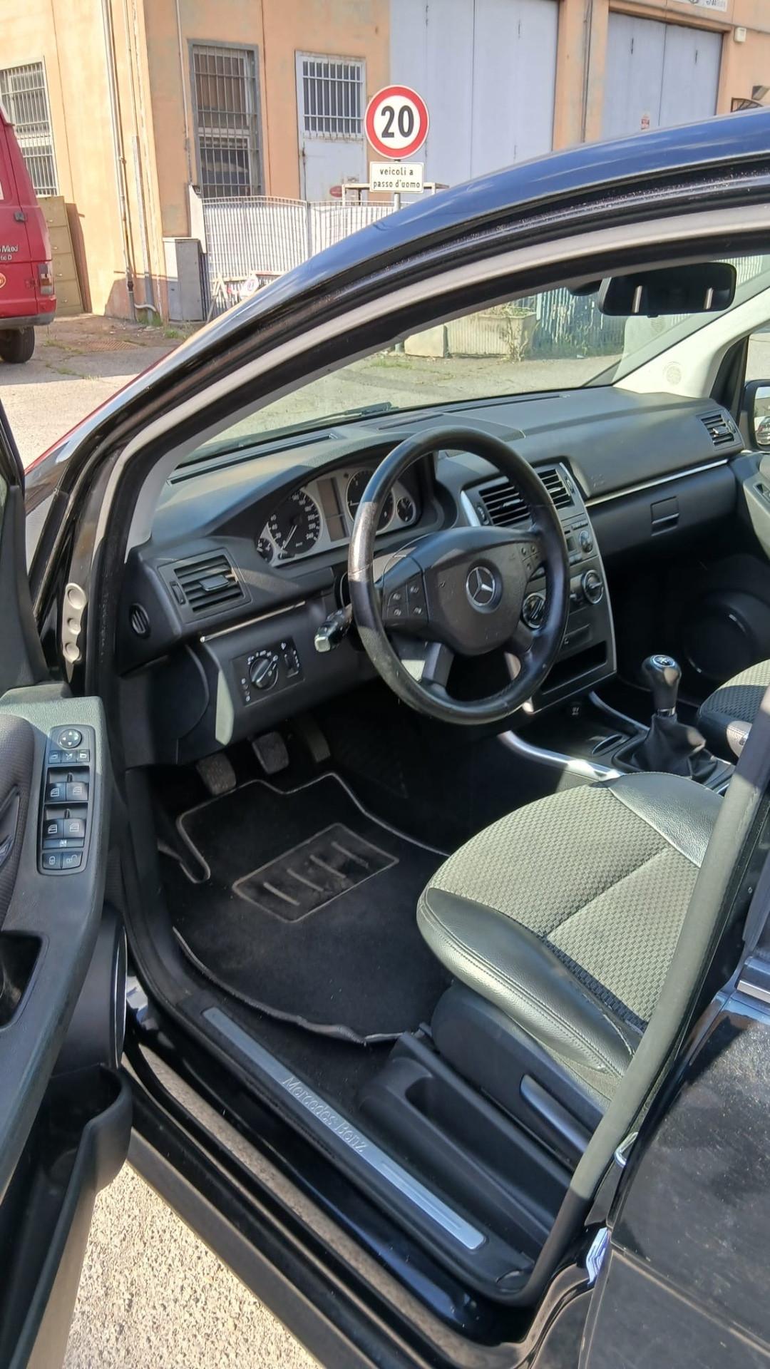 Mercedes-benz B 180 200 CDI Chrome