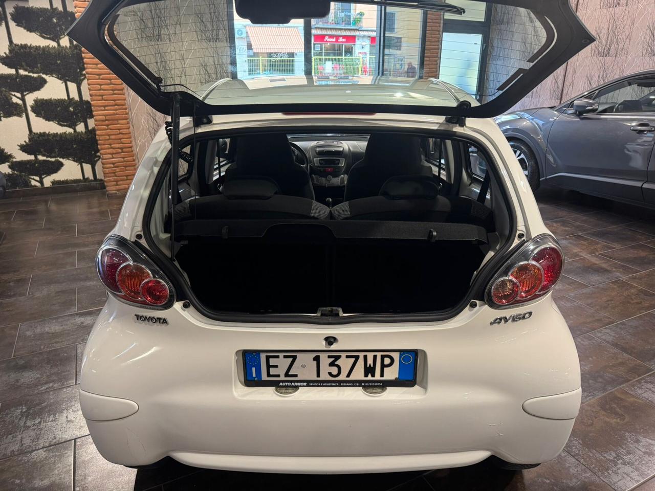 Toyota Aygo 1.0 12V VVT-i 5 porte Active Connect