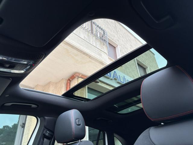 MERCEDES-BENZ GLA 200 d Automatic Premium Amg TETTO-PACK NIGHT