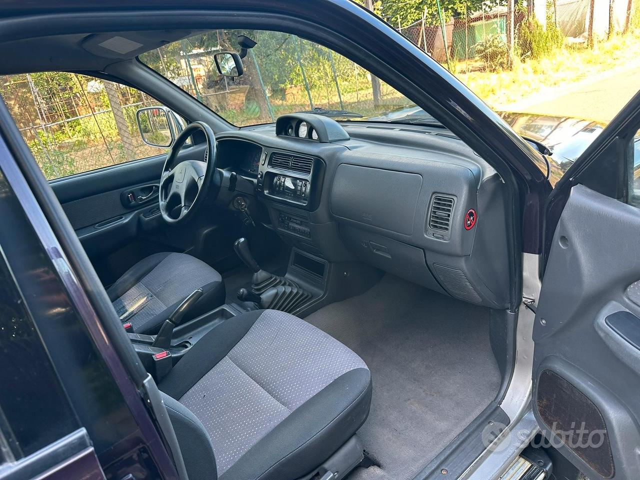 Mitsubishi L200 115 cv con gancio traino
