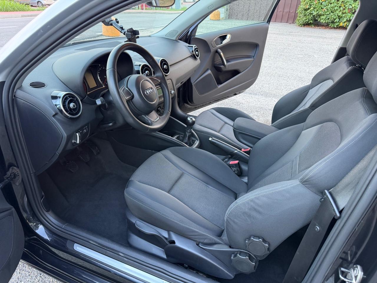 Audi A1 1.6 TDI 105 CV Attraction
