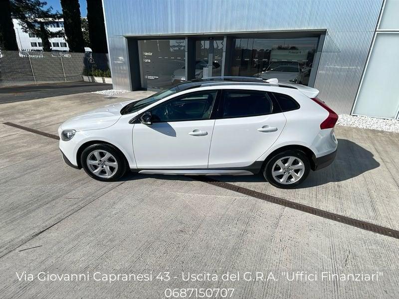 Volvo V40 Cross Country D3 Geartronic Momentum