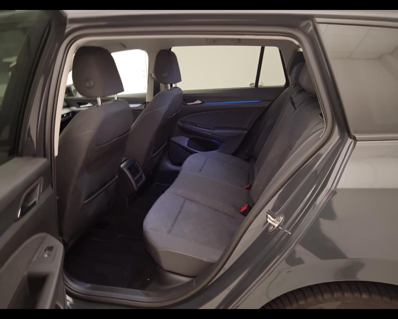 VOLKSWAGEN Golf VIII 2020 Variant - Golf Variant 2.0 tdi Life 115cv dsg