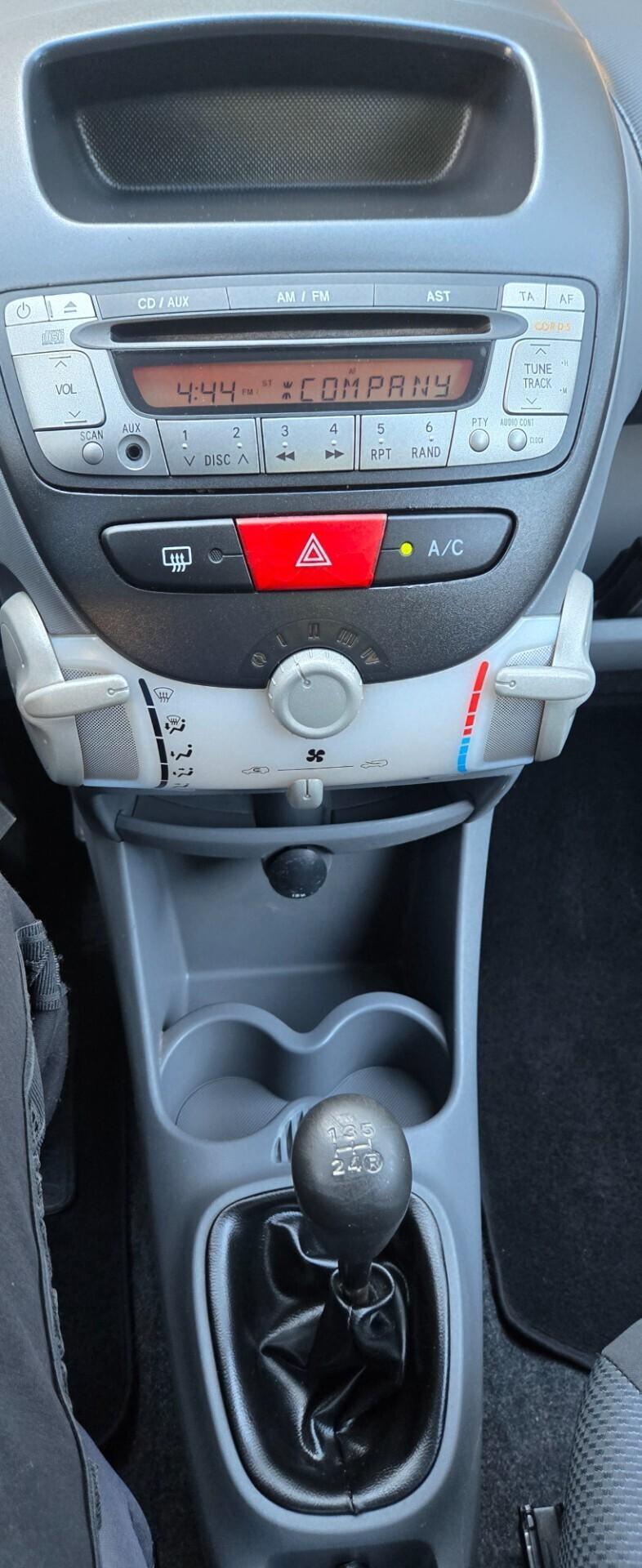 Toyota Aygo 1.0 12V VVT-i 3 porte Sol