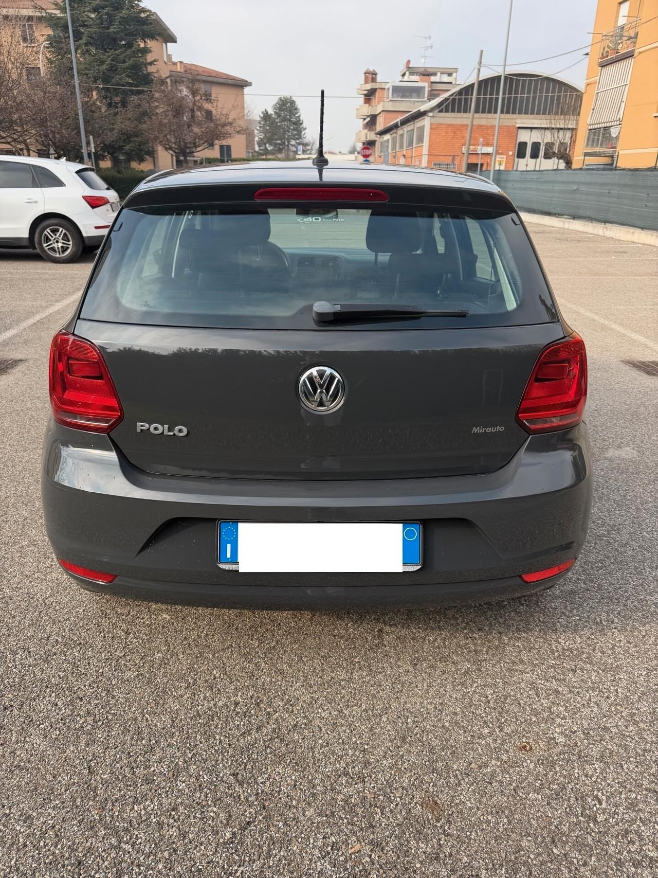 Volkswagen Polo 1.0 - NEOPATENTATI - 12 MESI DI GARANZIA -