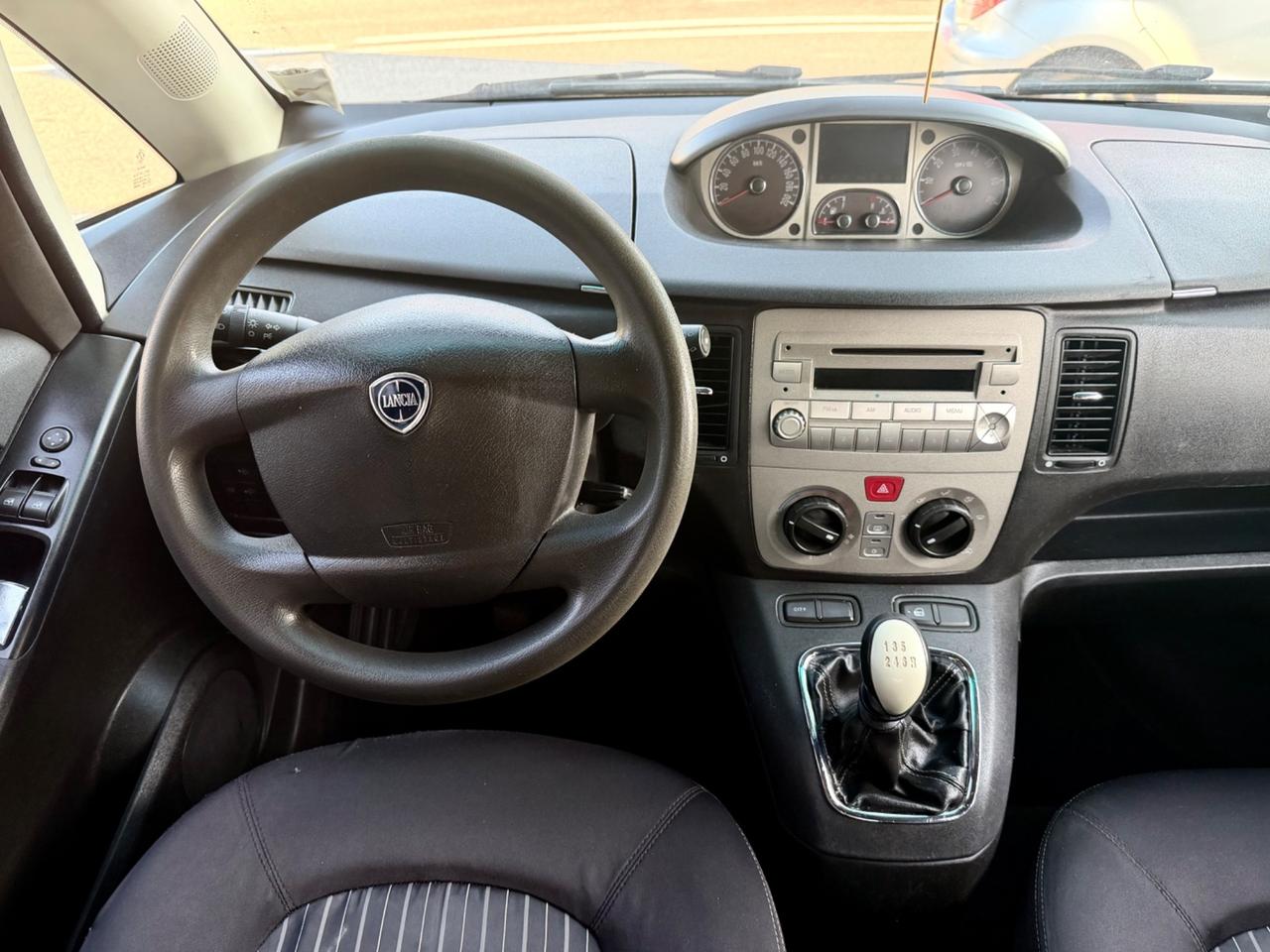Lancia MUSA 1.4 16V Poltrona Frau
