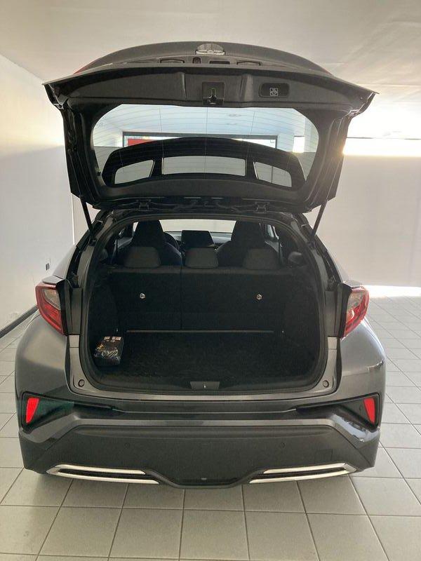 Toyota C-HR C-HR 2.0 Hybrid E-CVT Trend
